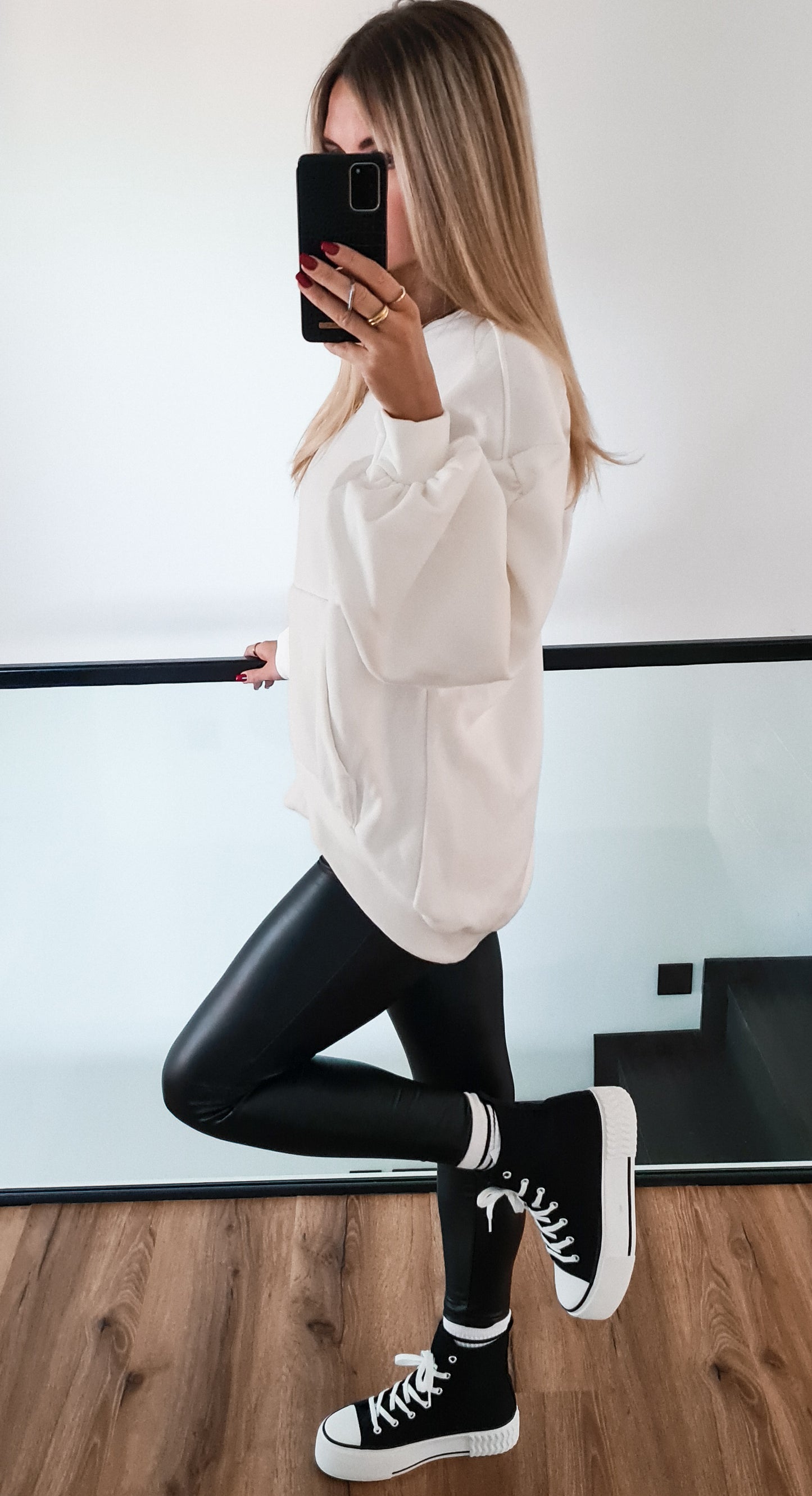 Sweatshirt Ivy mit gerafftem Arm - weiß