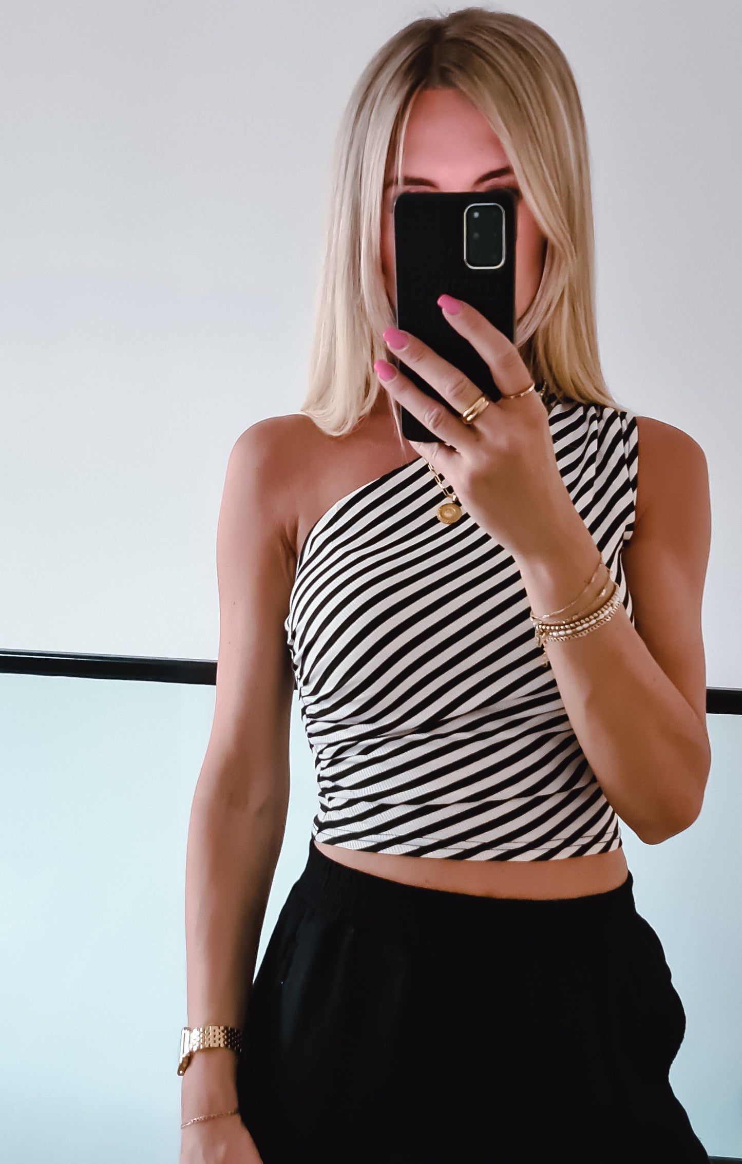 One-Shoulder Top Cassy