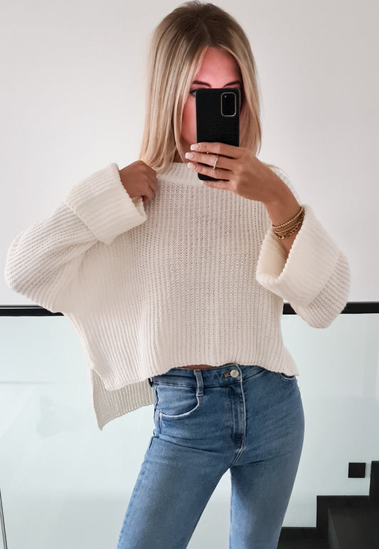 Strickpulli m. seitlichem Schlitz Ally kurz - wollweiß